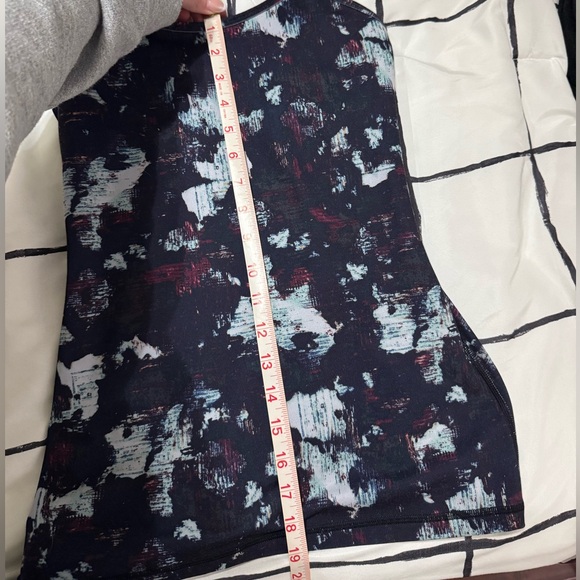 lululemon tank - Picture 8 of 10